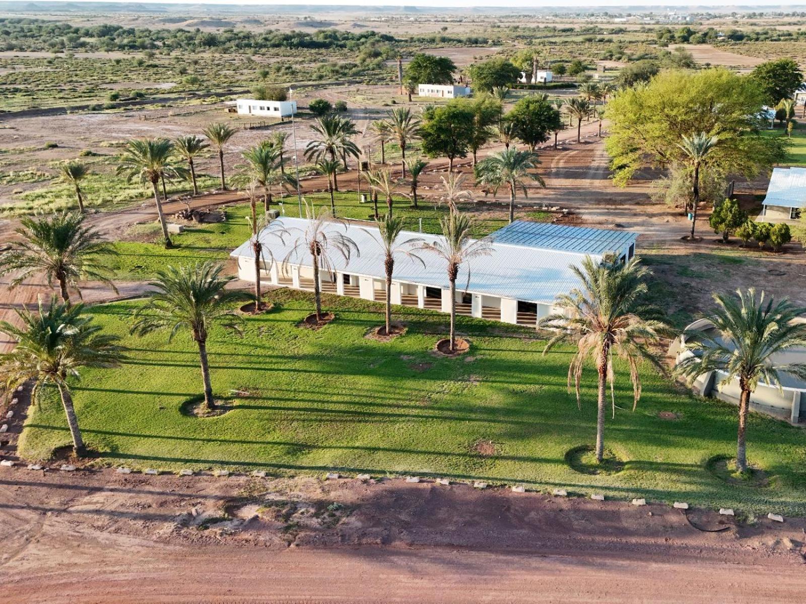 Flying Ostrich Guesthouse & Self-Catering Accommodation Mariental Exterior photo